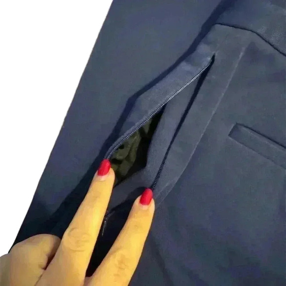 Theory Stretch Kick Pants - Picture 6 of 8